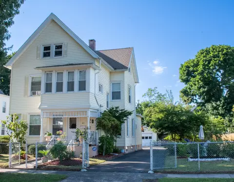 411 Blohm St, West Haven, CT 06516