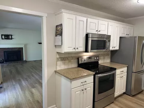 177 Heritage Vlg #C, Southbury, CT 06488