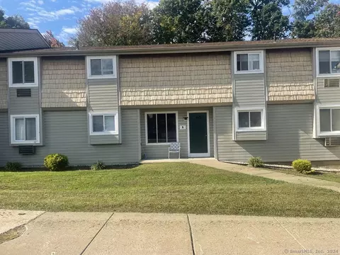 5 Carillon Dr #A, Rocky Hill, CT 06067