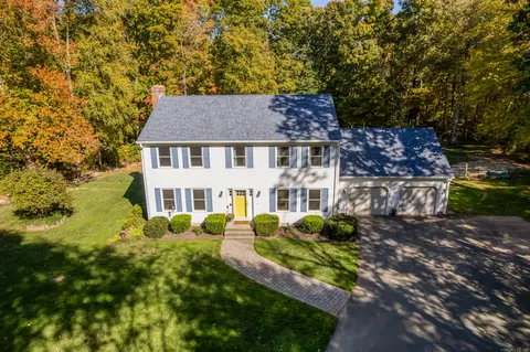 76 Christina Ln, Westbrook, CT 06498