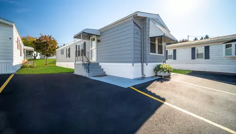 27 Laurel Vw, Wallingford, CT 06492