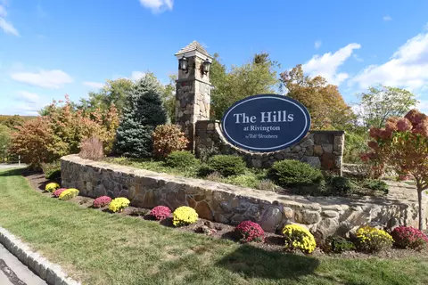 118 Warrington Round #118, Danbury, CT 06810