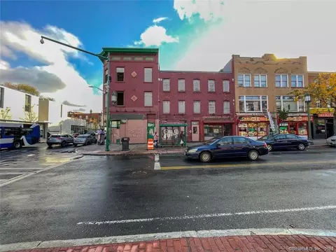 623 Park St, Hartford, CT 06106