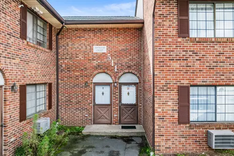 541 Pierpont Rd #9, Waterbury, CT 06705