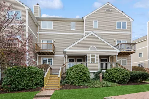 11 Glenrock #11, Norwalk, CT 06850