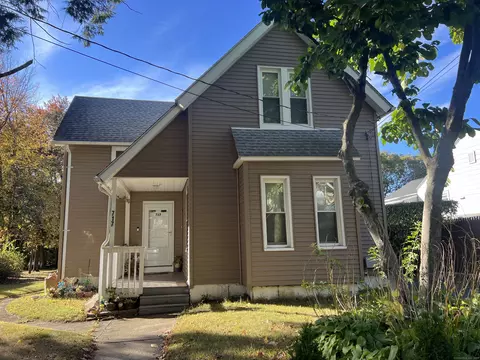 717 Frost Rd, Waterbury, CT 06705