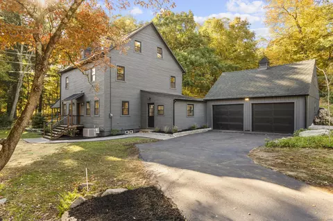 327 Hattertown Rd, Monroe, CT 06468