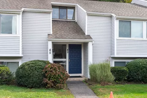 45 Brookwood Dr #C, Rocky Hill, CT 06067