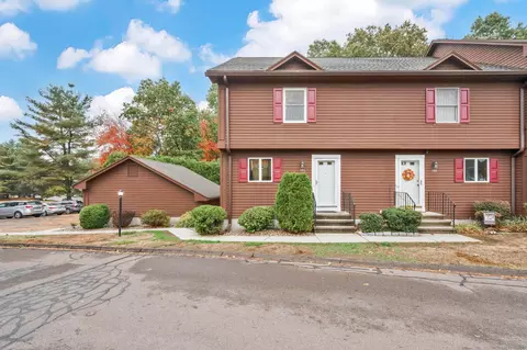 101 Candlewood Dr #101, Enfield, CT 06082