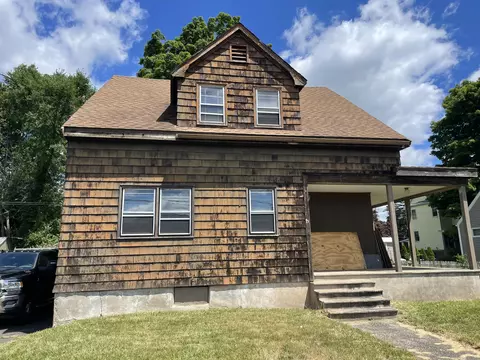 15 Governor St, New Britain, CT 06053