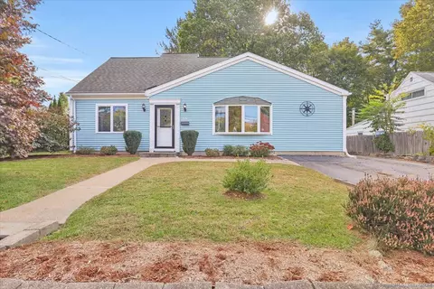 53 Burke St, East Hartford, CT 06118