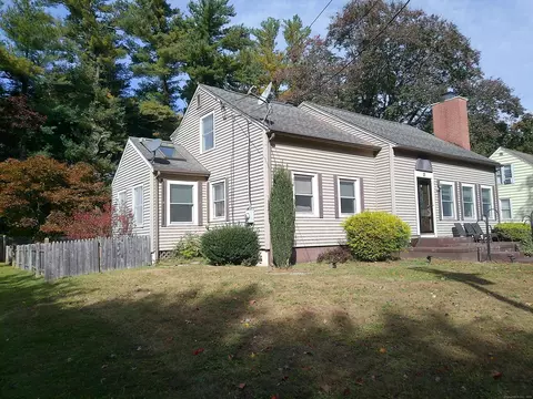 14 Gruber Rd, Beacon Falls, CT 06403