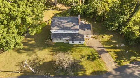 19 Coventry Ln, Greenwich, CT 06878