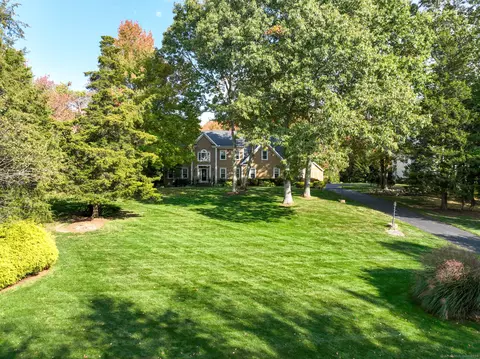 19 Patrick Dr, Killingworth, CT 06419