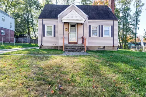 163 Pembroke St, Hartford, CT 06112