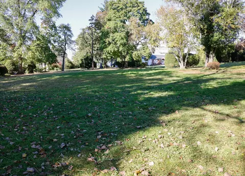 Bridge Lane, Enfield, CT 06082