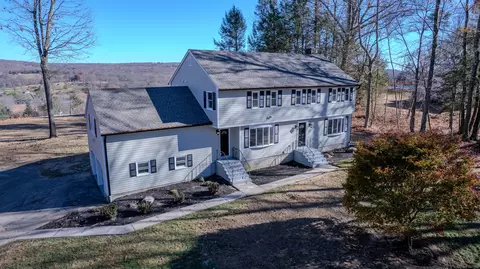 139 Pumpkin Hill Rd, New Milford, CT 06776