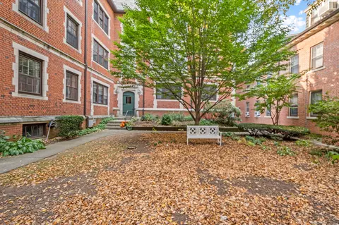 484 Whitney Ave #B3, New Haven, CT 06511