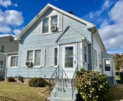 236 Brown St, Hartford, CT 06114