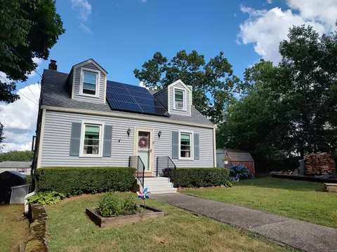 8 Shinnacock Trl, Shelton, CT 06484