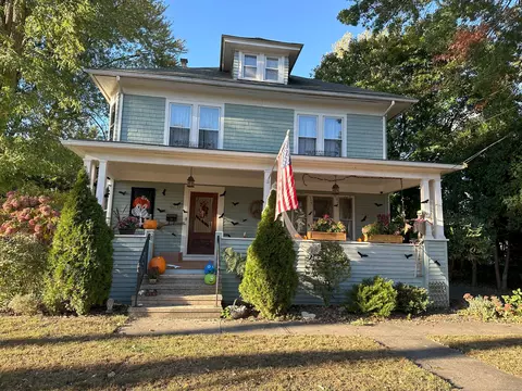 160 Church St, Wethersfield, CT 06109
