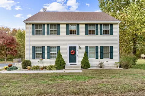 196 Summer St #196, Portland, CT 06480