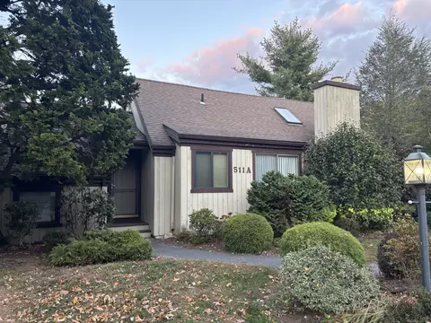 511 Opa Ln #A, Stratford, CT 06614