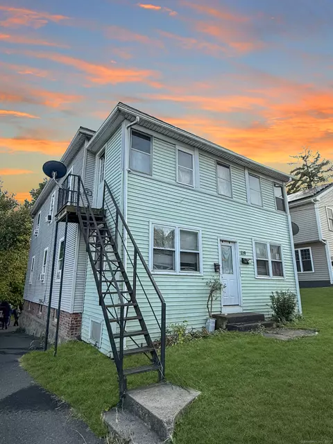 119 Thorniley St, New Britain, CT 06051
