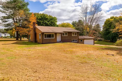 3 Broad Brook Rd, Enfield, CT 06082 photo 1