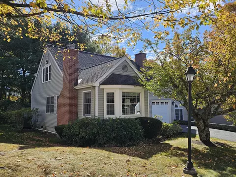 24 Woodbury Hl #24, Woodbury, CT 06798
