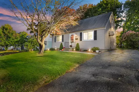 44 Rosemont Ave, Bristol, CT 06010