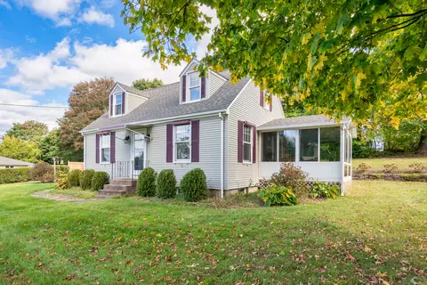 70 Bidwell Ter, Middletown, CT 06457
