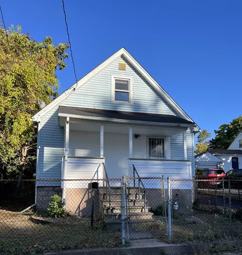 31 Bowen St, Hamden, CT 06514