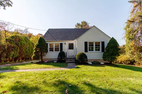252 Parsonage Hill Rd, Northford, CT 06472