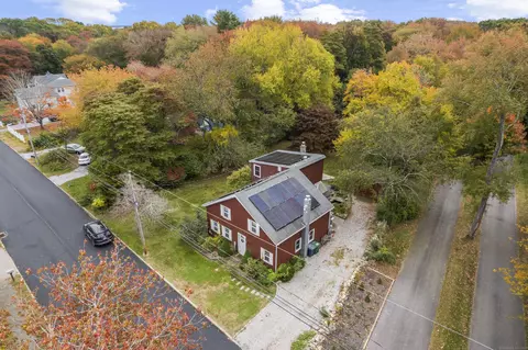 22 Quarry Rd, Waterford, CT 06385