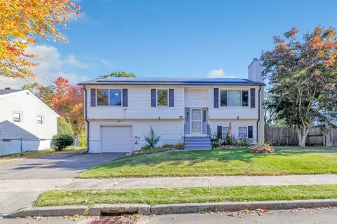 30 Ocala St, West Haven, CT 06516