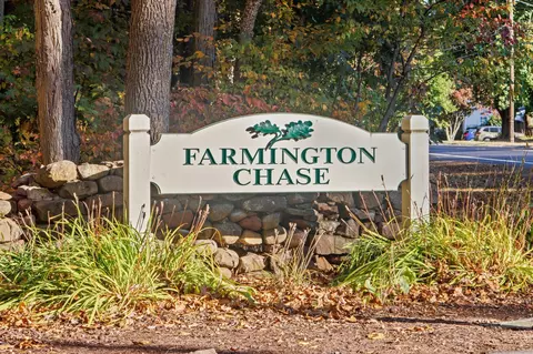 100 Farmington Chase Cres #100, Farmington, CT 06032