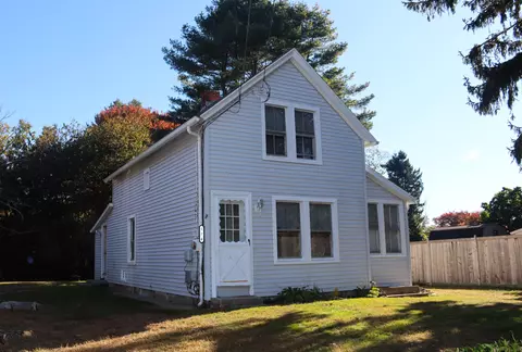 174 Great Neck Rd, Waterford, CT 06385