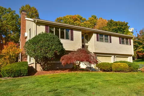 123 Tracy Dr, Vernon, CT 06066