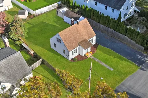 200 Henry St, Fairfield, CT 06824