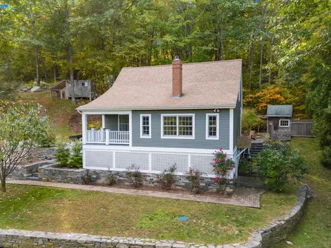 280 W Elm St, Deep River, CT 06417