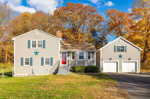 537 Wolcott Rd, Bristol, CT 06010