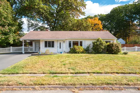 122 Heron Rd, East Hartford, CT 06118
