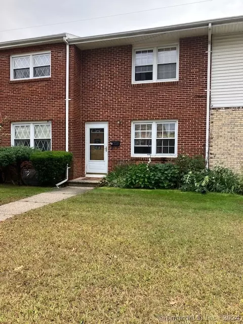 33 Lakeside Dr #38, Bristol, CT 06010