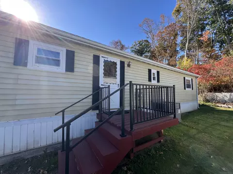69 Loring Ct, Wallingford, CT 06492