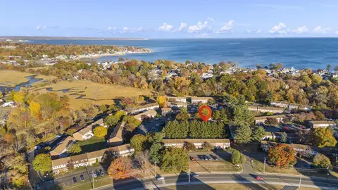 5 Jackson Dr #5, Milford, CT 06460