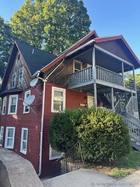 297 Summer St, Bristol, CT 06010