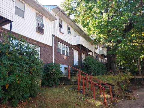 119 Angel Dr #B, Waterbury, CT 06708