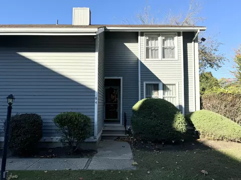 170 Hawthorne St #4B, Bridgeport, CT 06610
