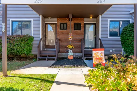 204 Mill Pond Dr #204, South Windsor, CT 06074